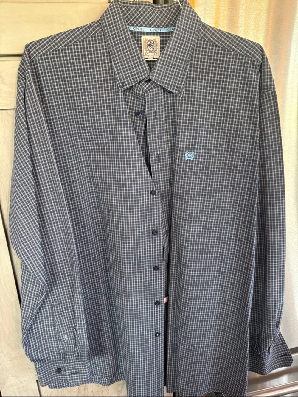 Cinch Men's Navy and Light Blue Plaid Button-Down Shirt xl